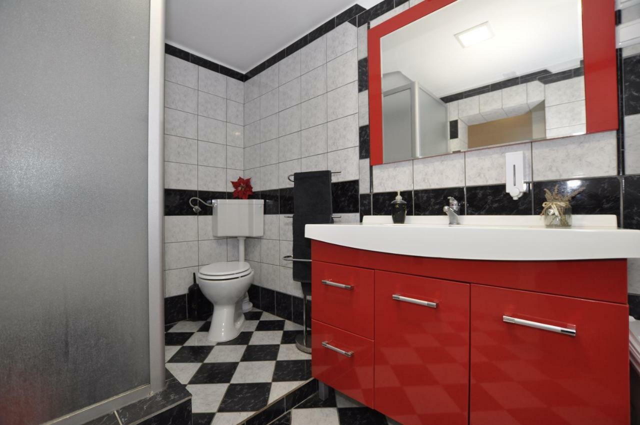 Apartment Toya 斯拉汀 外观 照片