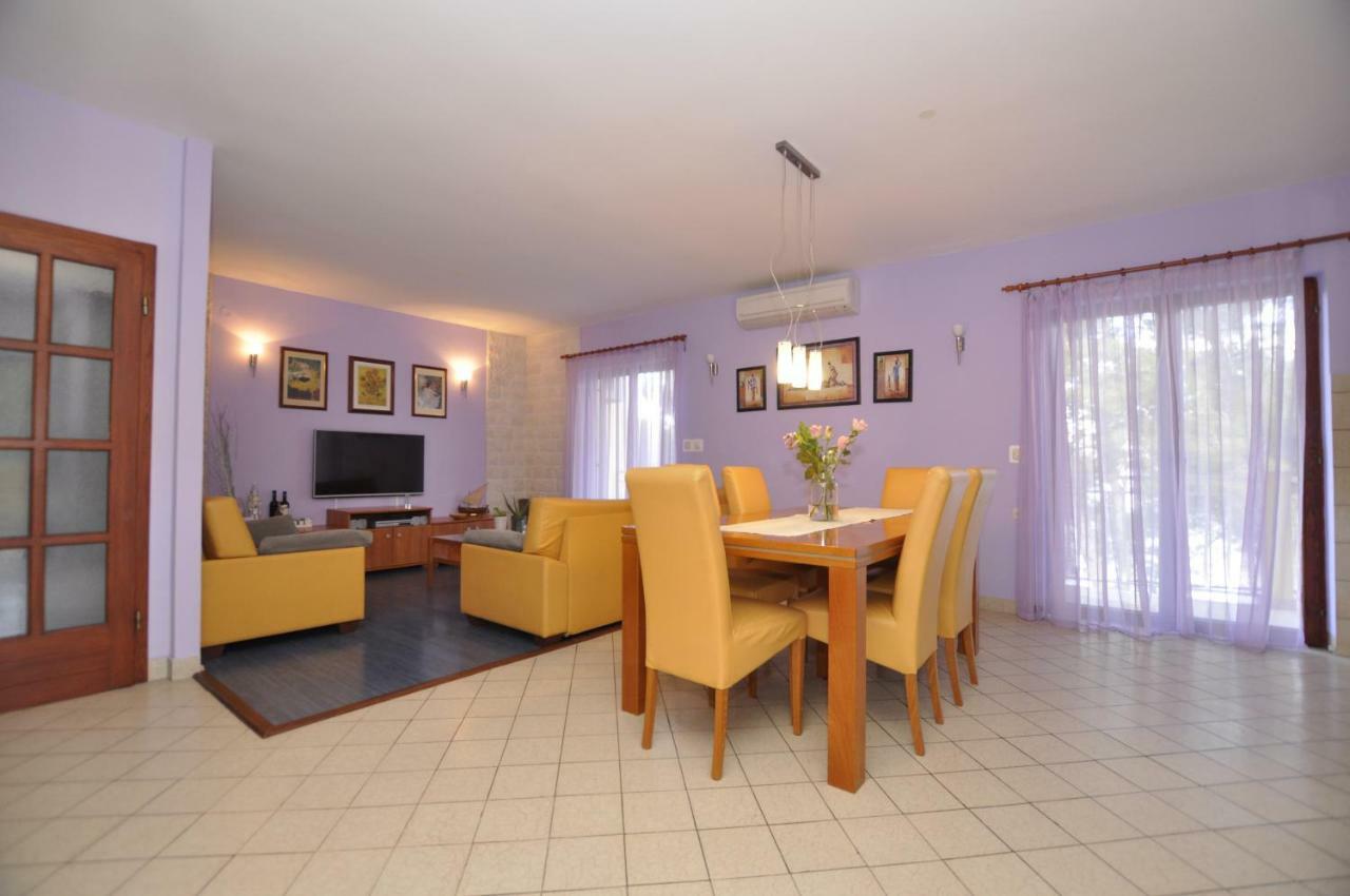 Apartment Toya 斯拉汀 外观 照片